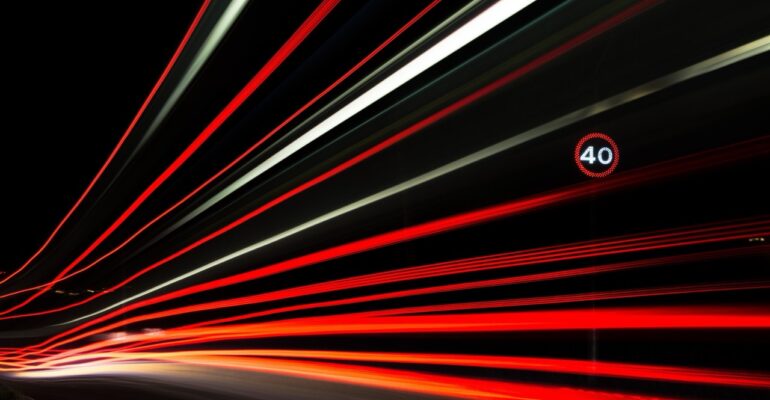 自駕車軟體測試的程式碼標準合規性